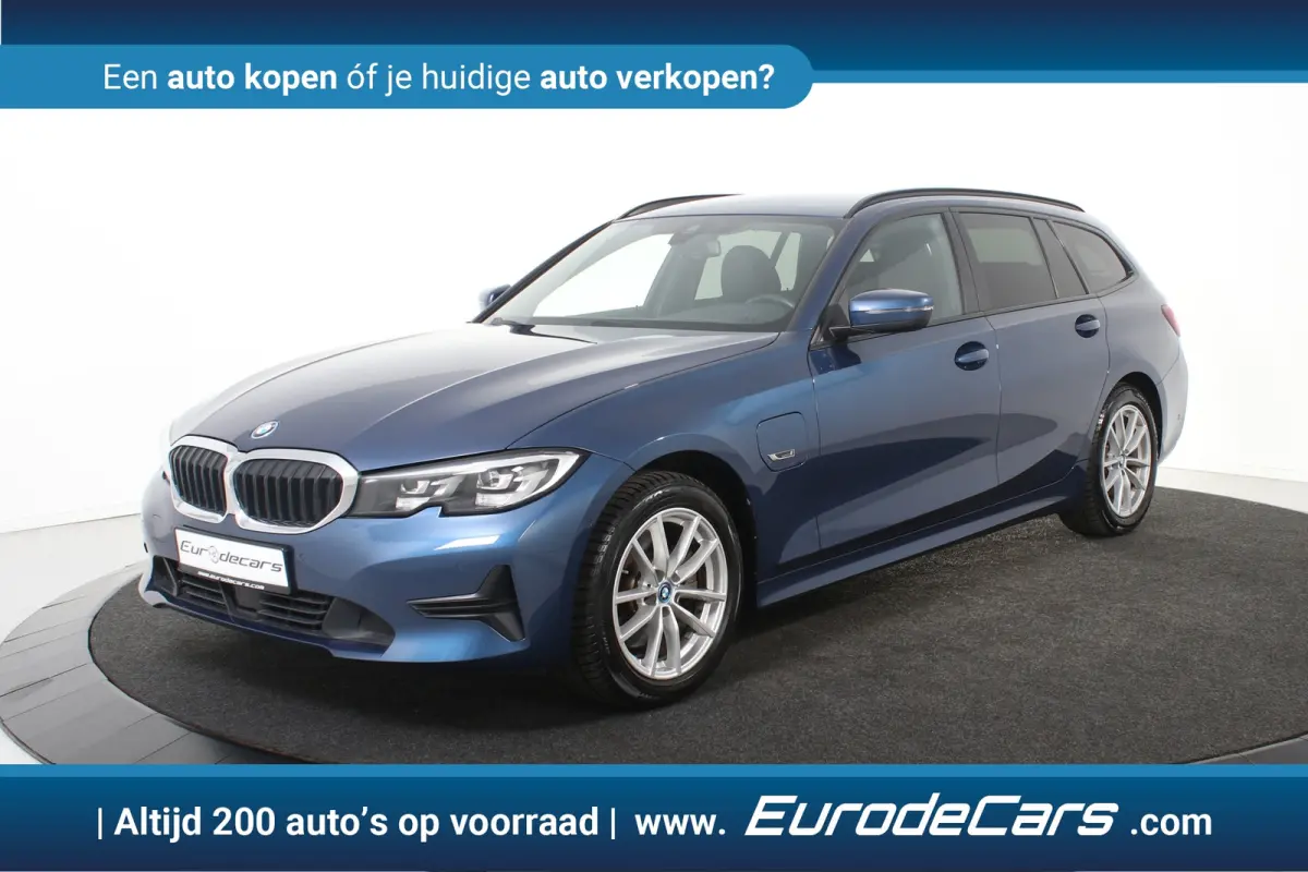 320 e *1ste Eigenaar*Leer*Stoelverwarming*Navigatie*PDC*