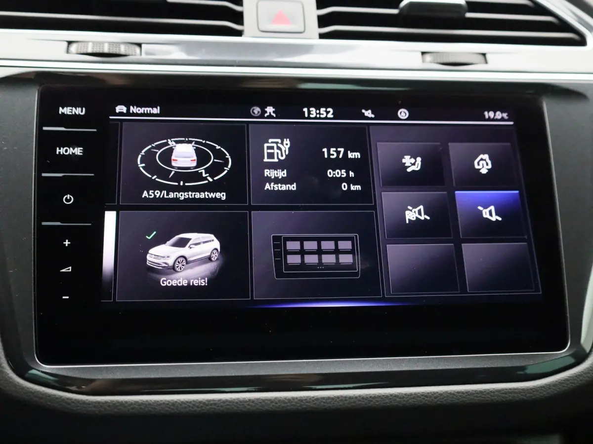 1.4 TSI eHybrid R-Line Business+ 245 PK| | SOH 86,5% | Dealeronderhouden | Trekhaak | Navigatie Pro | 360 Camera | Stoelverwarming Voor & Achter | Stuurwielverwarming