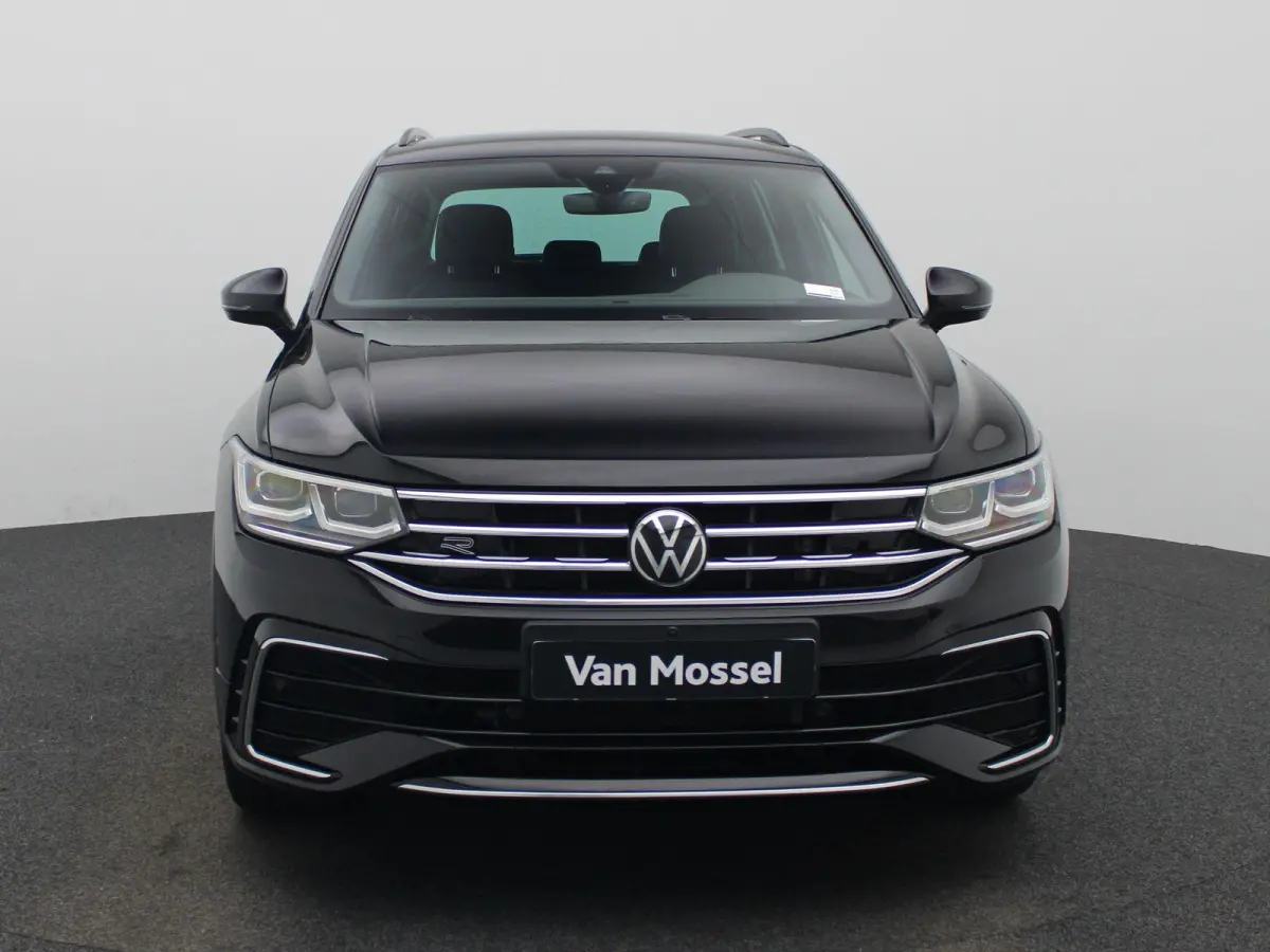 1.4 TSI eHybrid R-Line Business+ 245 PK| | SOH 86,5% | Dealeronderhouden | Trekhaak | Navigatie Pro | 360 Camera | Stoelverwarming Voor & Achter | Stuurwielverwarming