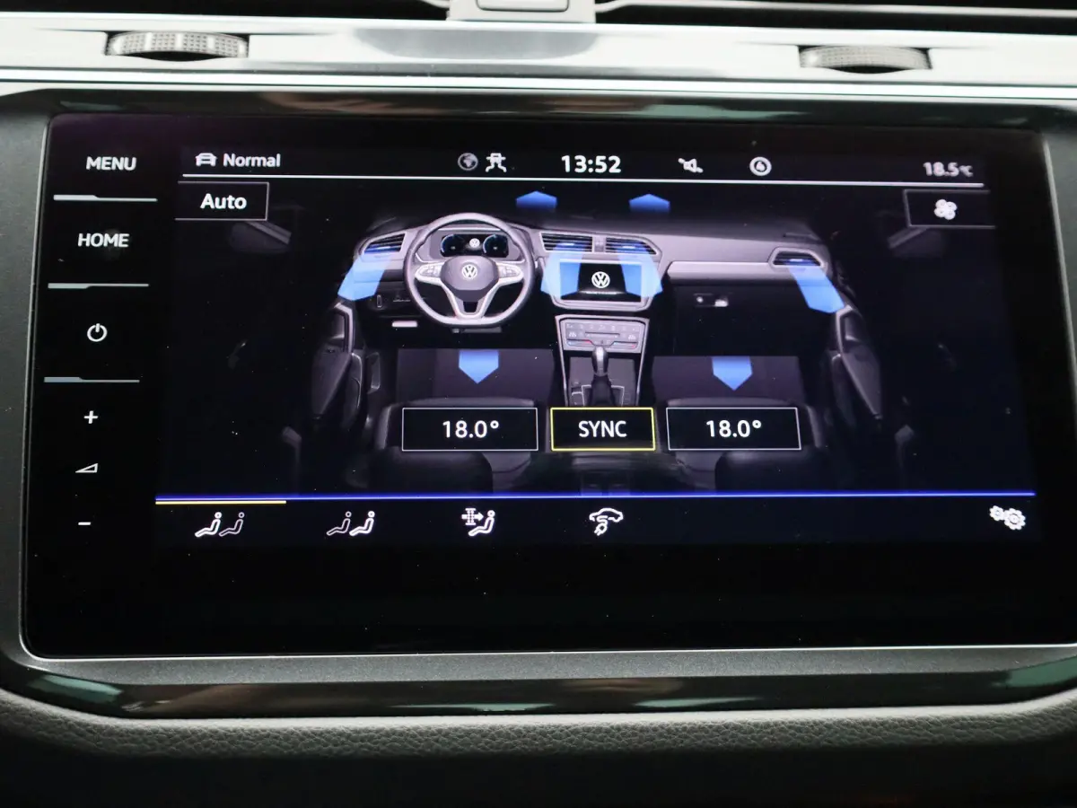 1.4 TSI eHybrid R-Line Business+ 245 PK| | SOH 86,5% | Dealeronderhouden | Trekhaak | Navigatie Pro | 360 Camera | Stoelverwarming Voor & Achter | Stuurwielverwarming