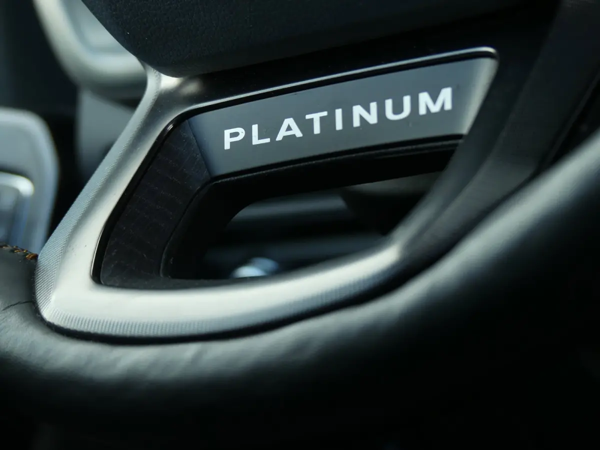 F-150 V6 Platinum AWD 5P / B&O / PANO /
