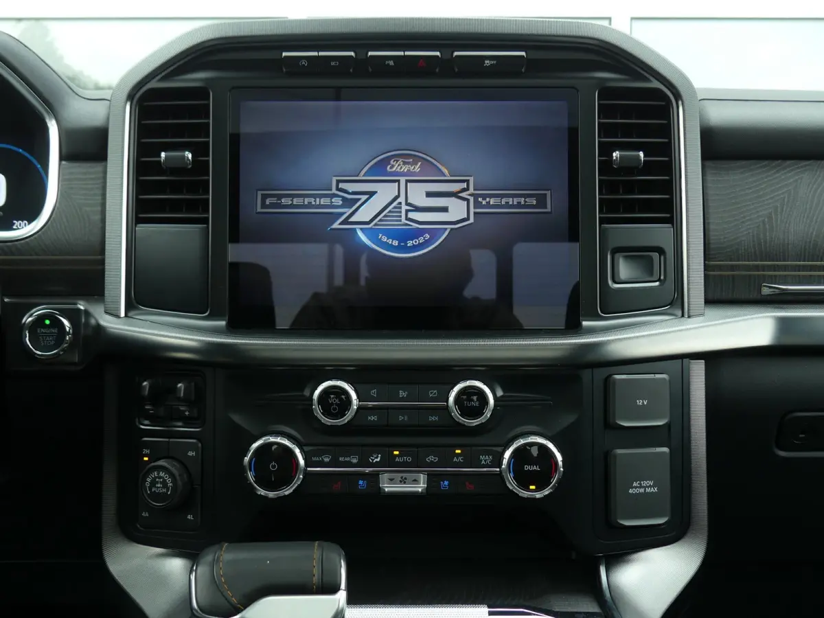F-150 V6 Platinum AWD 5P / B&O / PANO /