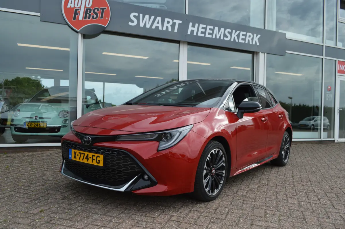 1.8 Hybrid GR-Sport | NL auto | Bi-Tone | Adapt. Cruise | +++