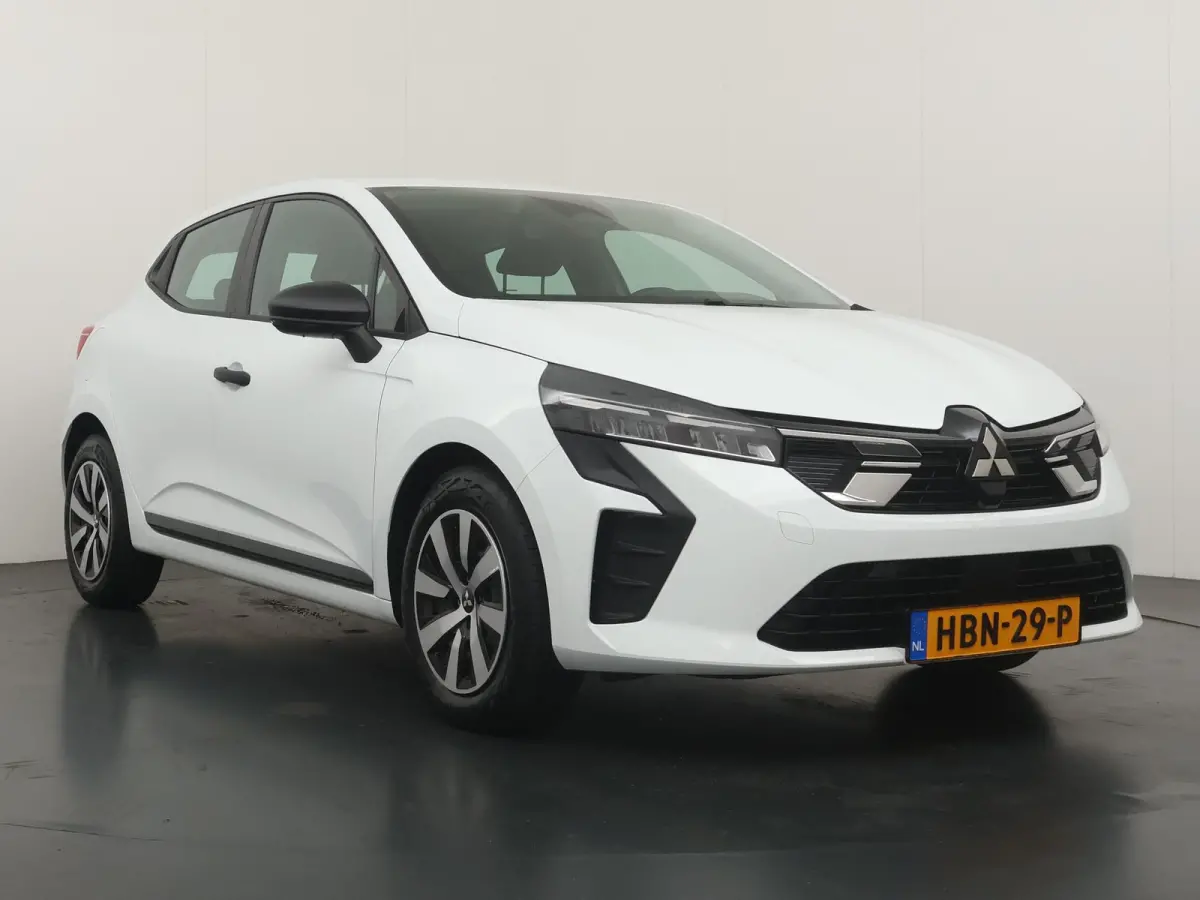 1.0 MT Pure | Apple Carplay/Android Auto | Parkeersensoren | Airco |