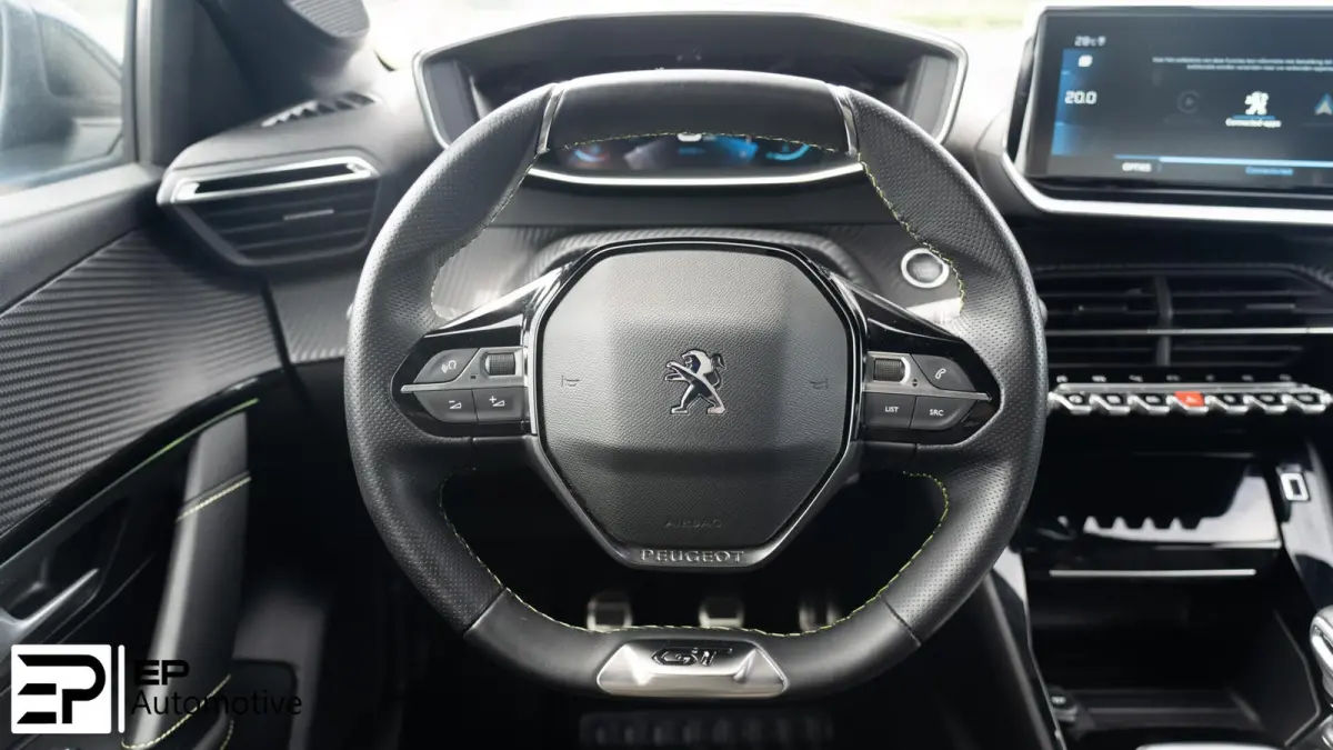 1.2 GT|Trekhaak|LED|Carplay|Camera|17"|Dodehoek|