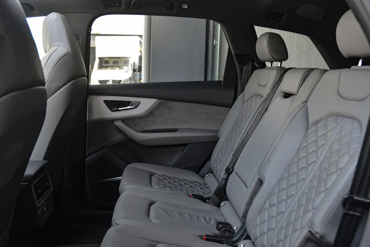 55 TFSI e quattro S-Line, RS Stoelen, Pano, Luchtvering, B&O, 22", Matrix!