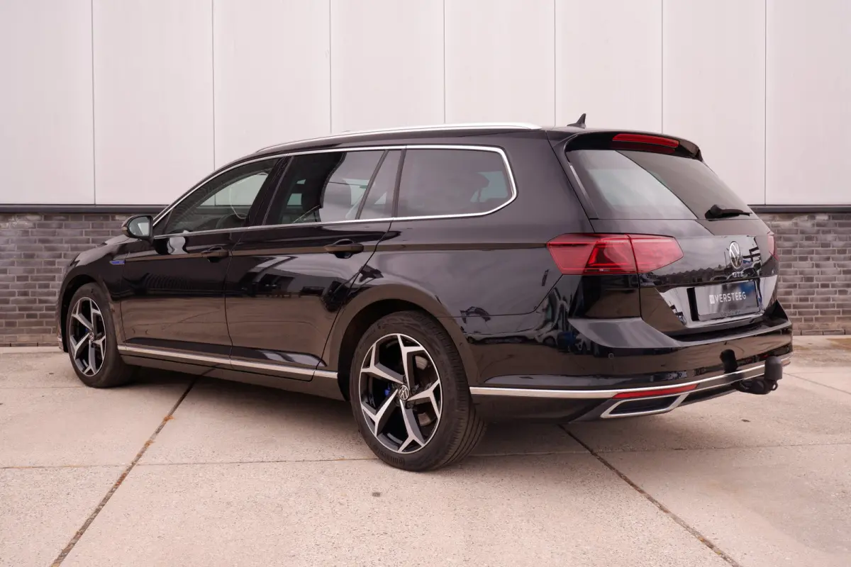 1.4 TSI PHEV GTE Business | Pano | Elek. Trekhaak | Head-Up | Carplay | LED | Camera | Navi