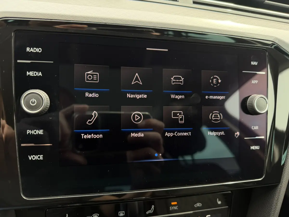 1.4 TSI PHEV GTE Business | Pano | Elek. Trekhaak | Head-Up | Carplay | LED | Camera | Navi