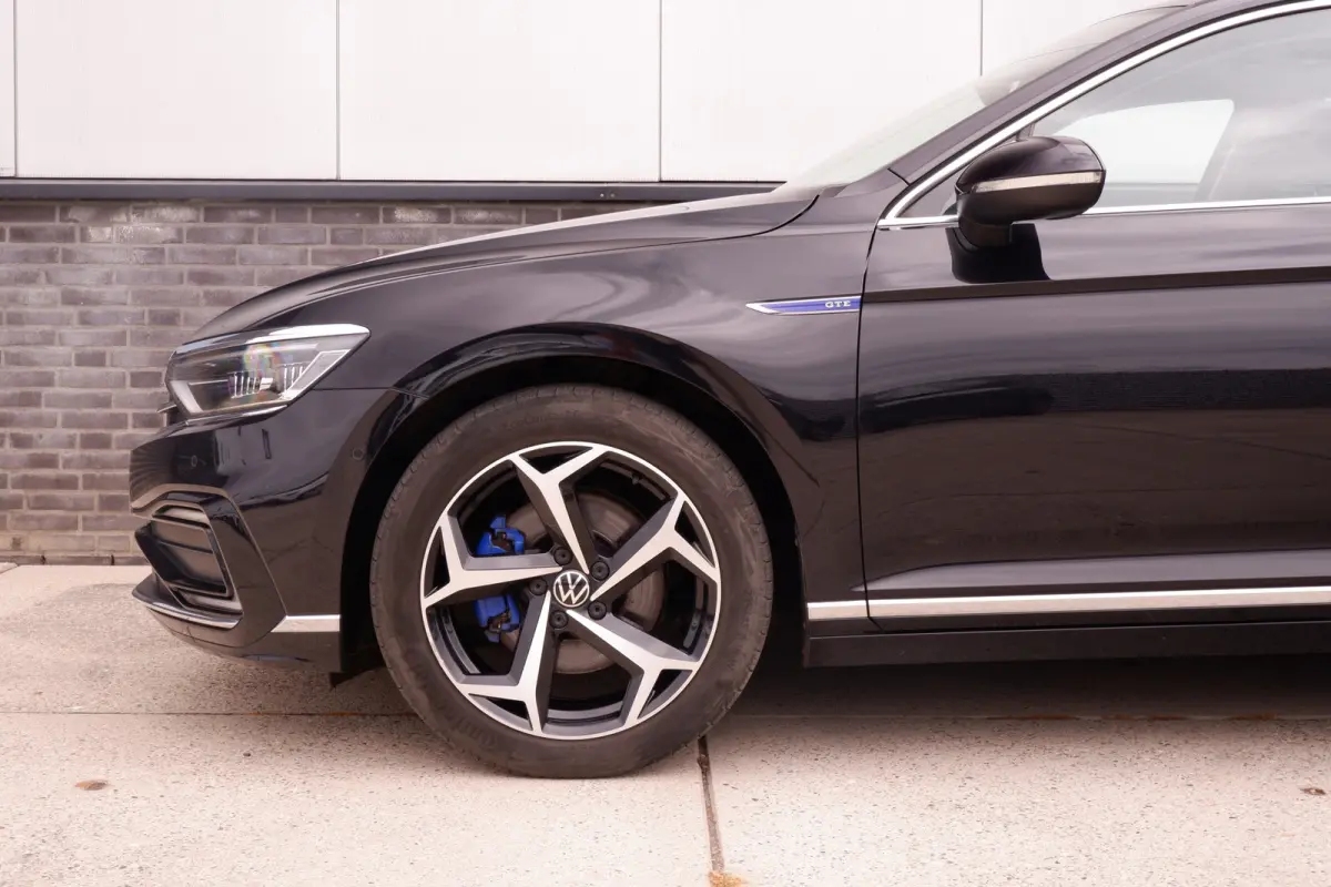 1.4 TSI PHEV GTE Business | Pano | Elek. Trekhaak | Head-Up | Carplay | LED | Camera | Navi