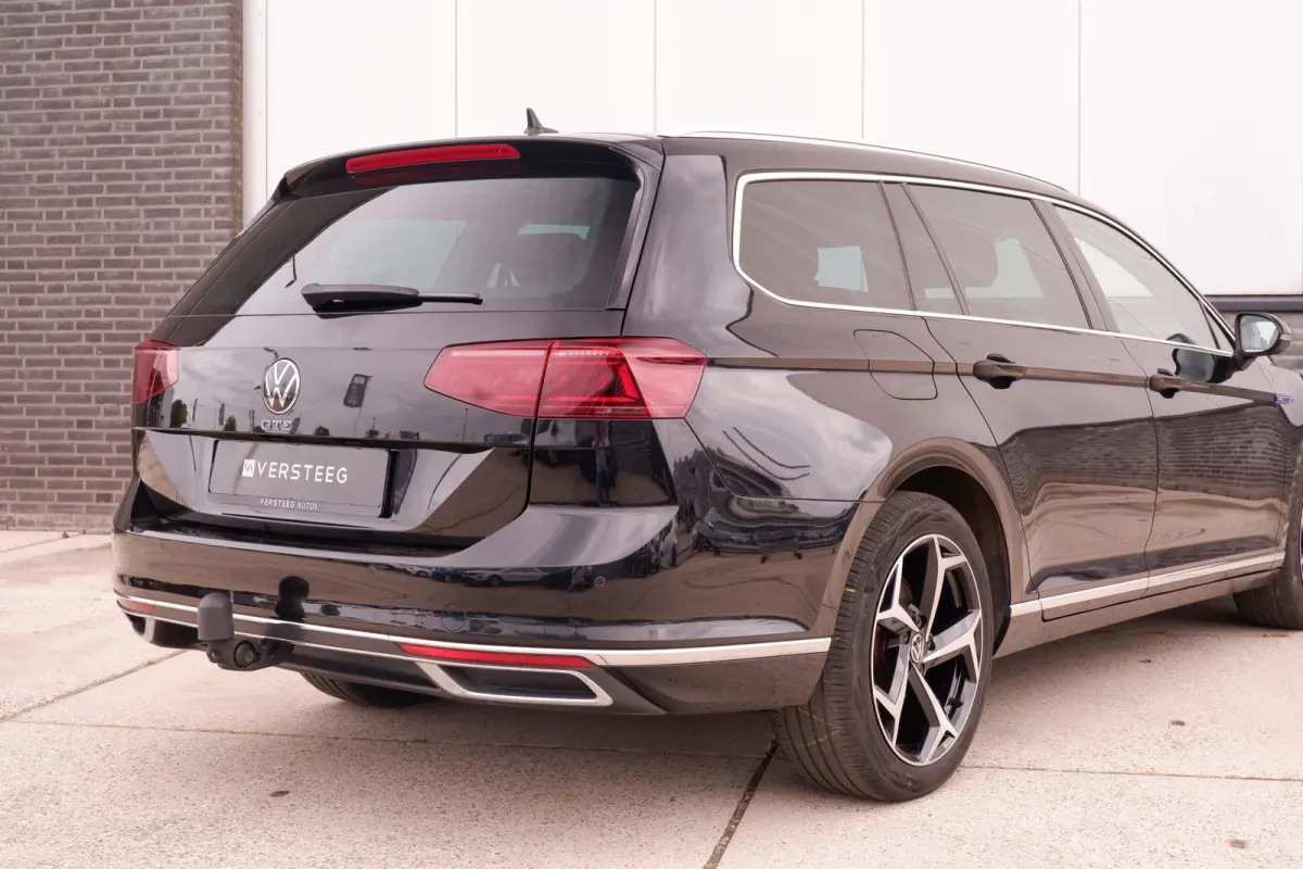 1.4 TSI PHEV GTE Business | Pano | Elek. Trekhaak | Head-Up | Carplay | LED | Camera | Navi
