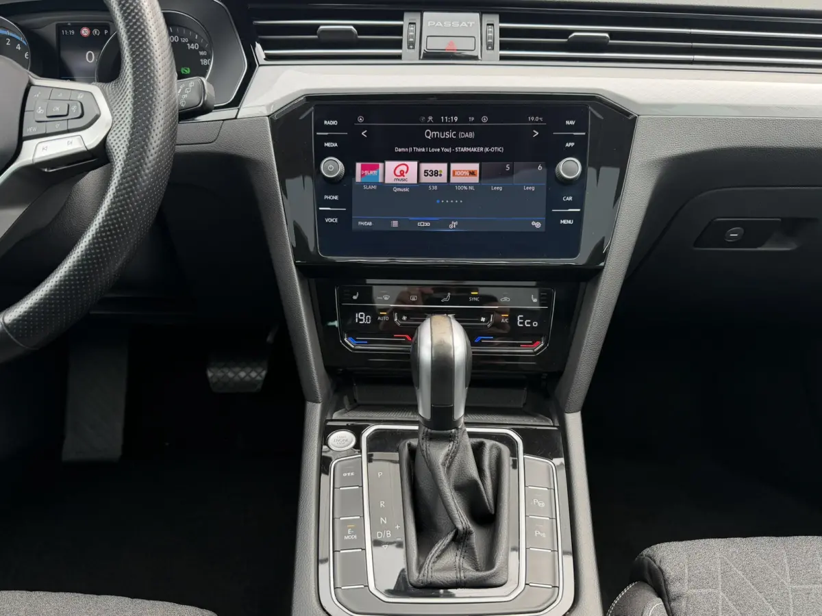 1.4 TSI PHEV GTE Business | Pano | Elek. Trekhaak | Head-Up | Carplay | LED | Camera | Navi