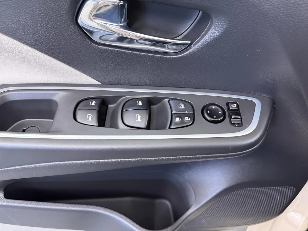 1.0 IG-T N-Design | Apple CarPlay | Cruise Control | 41.775 km |