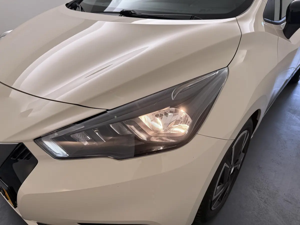 1.0 IG-T N-Design | Apple CarPlay | Cruise Control | 41.775 km |