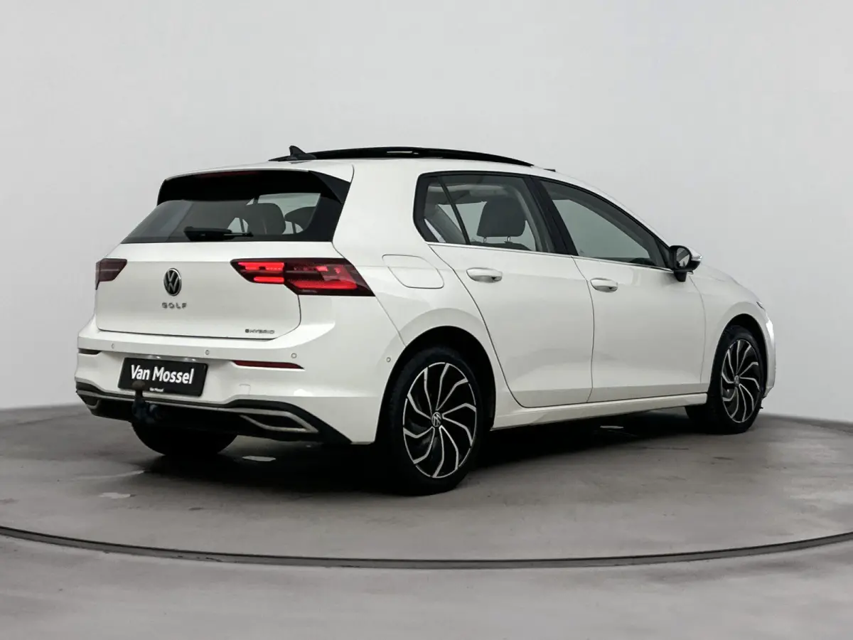 1.4 eHybrid Style | PANORAMADAK | TREKHAAK | STOEL-STUUR VERWARMING | CAMERA | ADAPTIEF CRUISECONTROL |