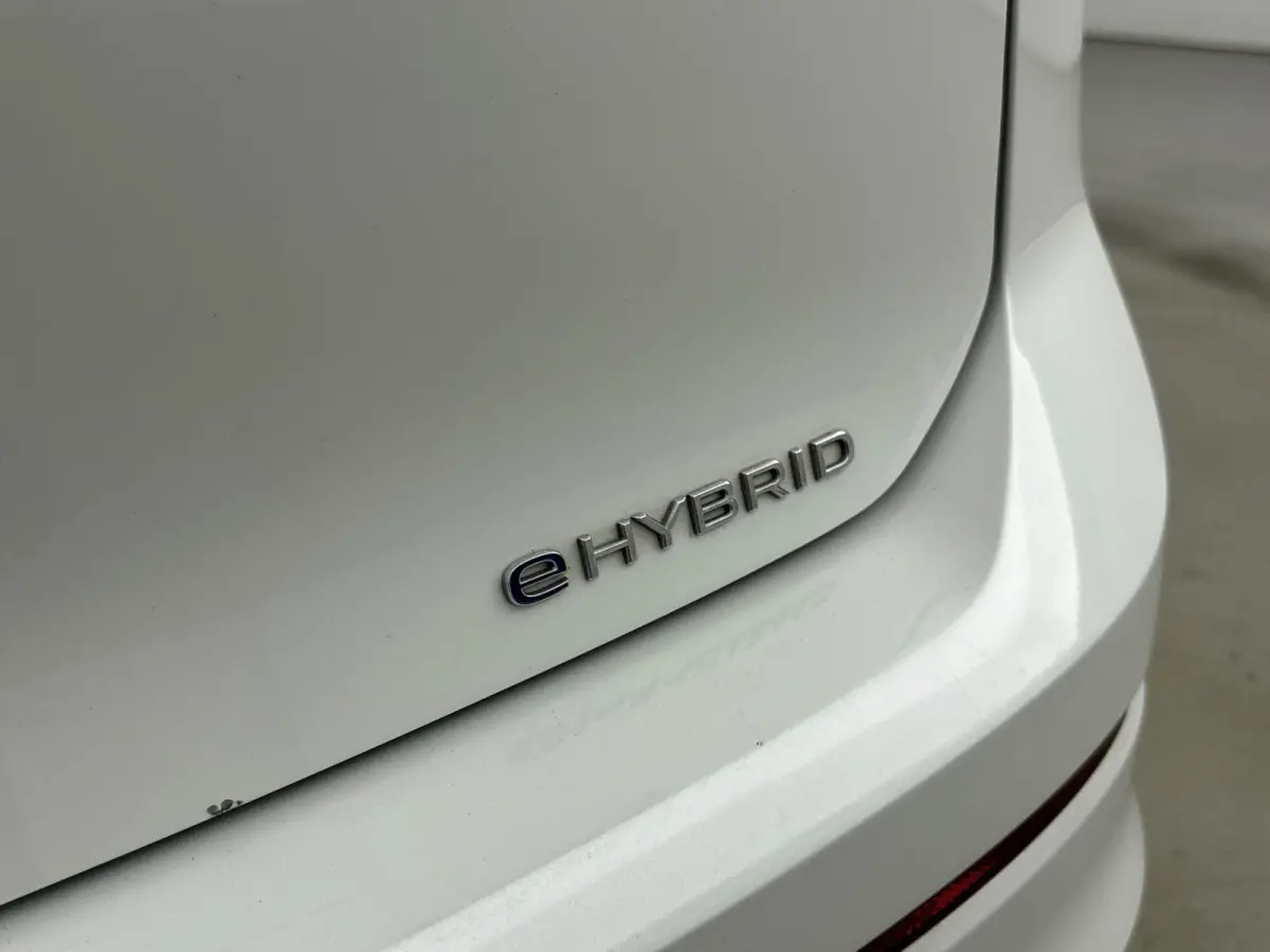 1.4 eHybrid Style | PANORAMADAK | TREKHAAK | STOEL-STUUR VERWARMING | CAMERA | ADAPTIEF CRUISECONTROL |