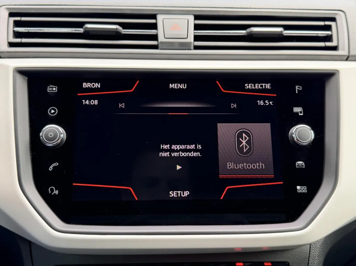 1.0 TSI Xcellence Launch Edition | Camera | Clima | Cruise | Trekhaak