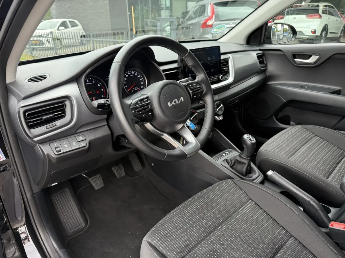 1.0 T-GDi MHEV DynamicLine | Navi | Camera | Cruise |