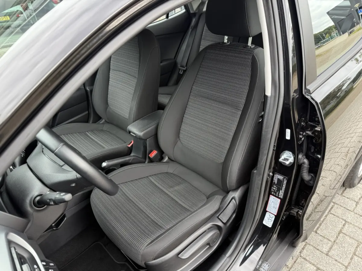 1.0 T-GDi MHEV DynamicLine | Navi | Camera | Cruise |