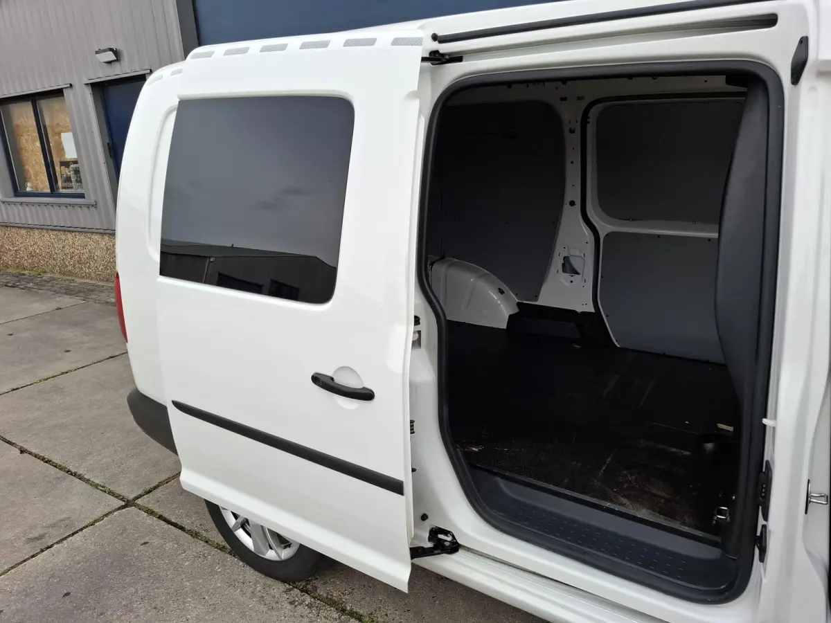 2.0 TDI L2H1 BMT 4Motion Maxi Highline DUBBELE SCHUIFDEUR / AUTOMAAT / EURO 6 / 4X4 / NAVI