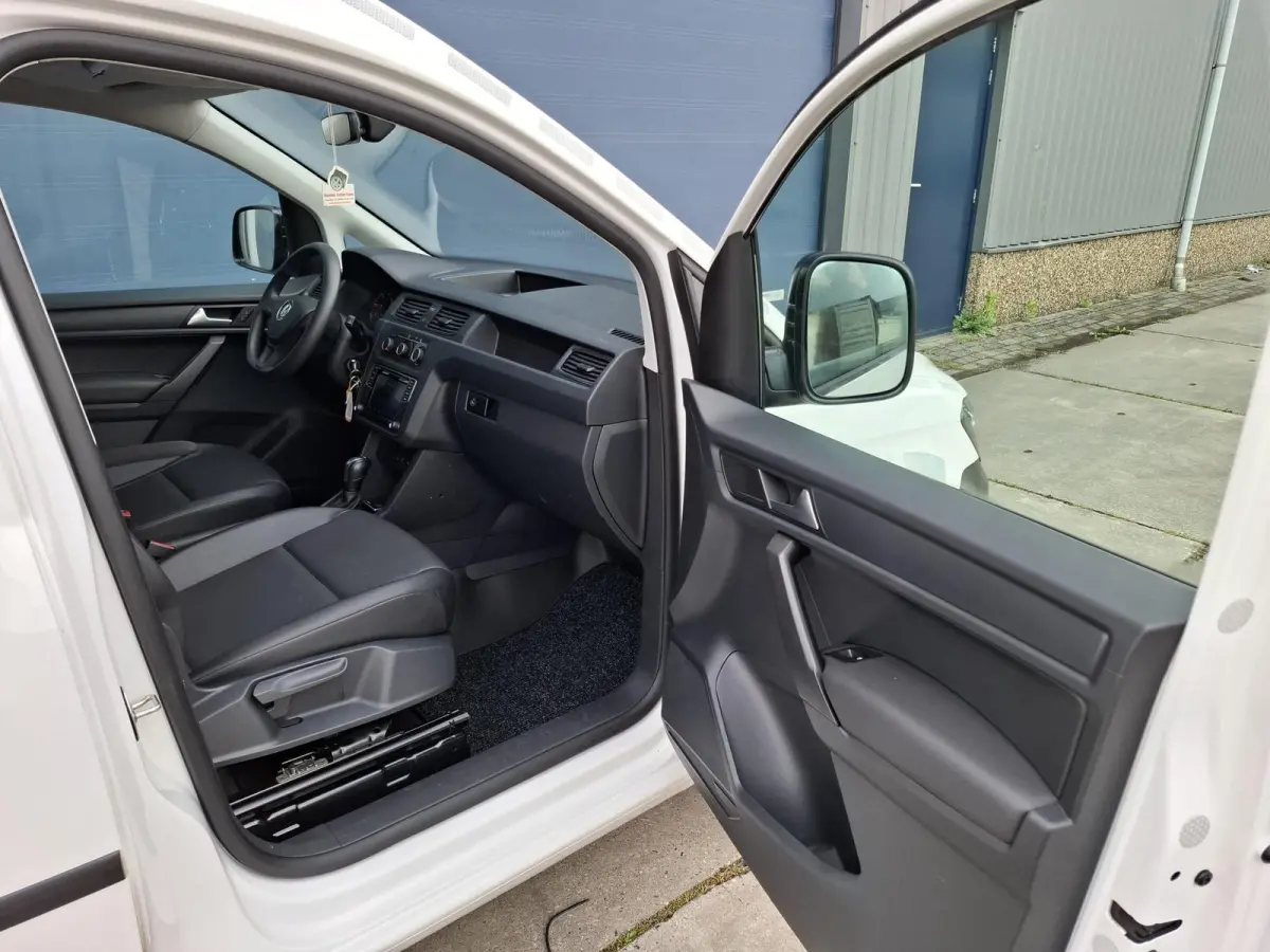 2.0 TDI L2H1 BMT 4Motion Maxi Highline DUBBELE SCHUIFDEUR / AUTOMAAT / EURO 6 / 4X4 / NAVI