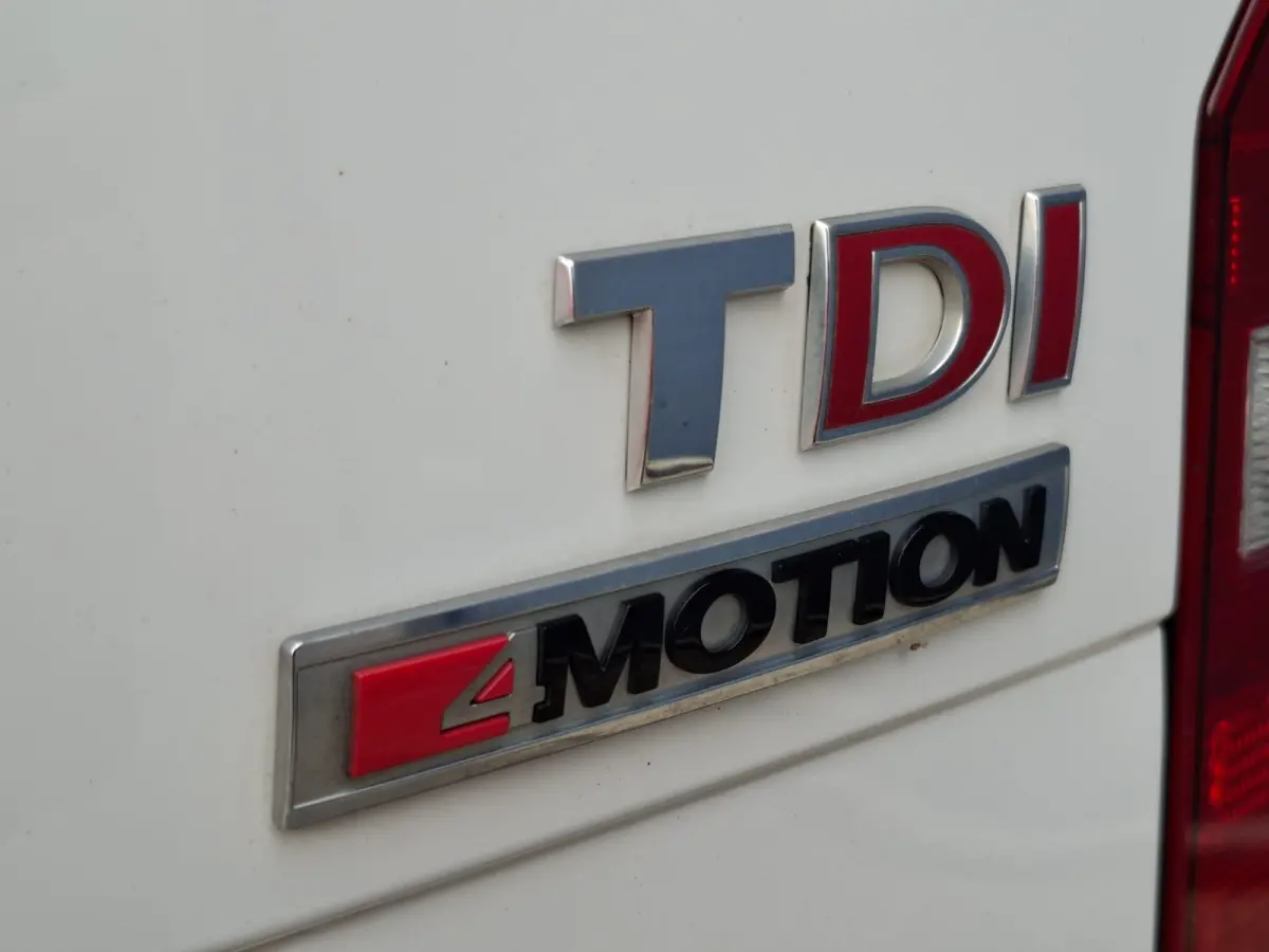 2.0 TDI L2H1 BMT 4Motion Maxi Highline DUBBELE SCHUIFDEUR / AUTOMAAT / EURO 6 / 4X4 / NAVI
