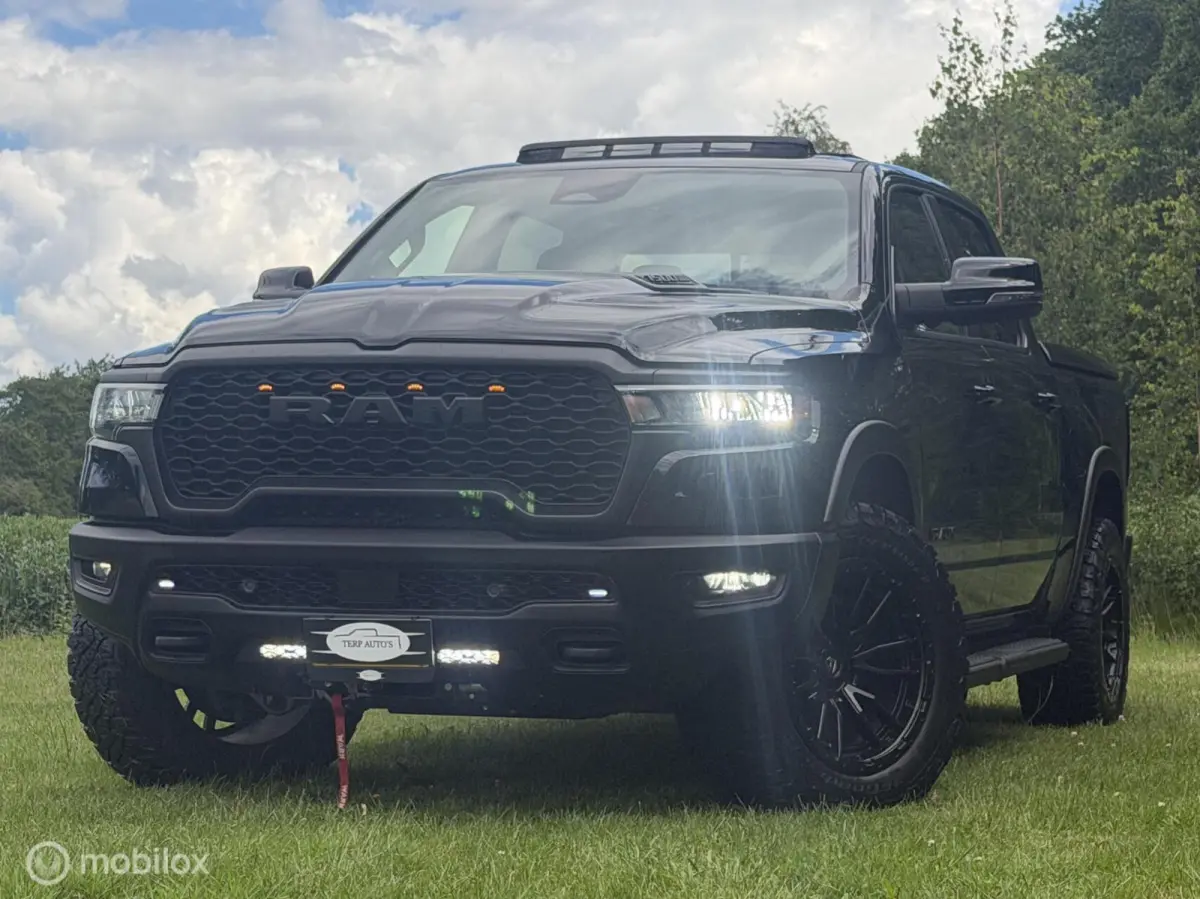 1500 Rebel Hurricane 3.0 L6|1E Eigenaar|Prins Lpg