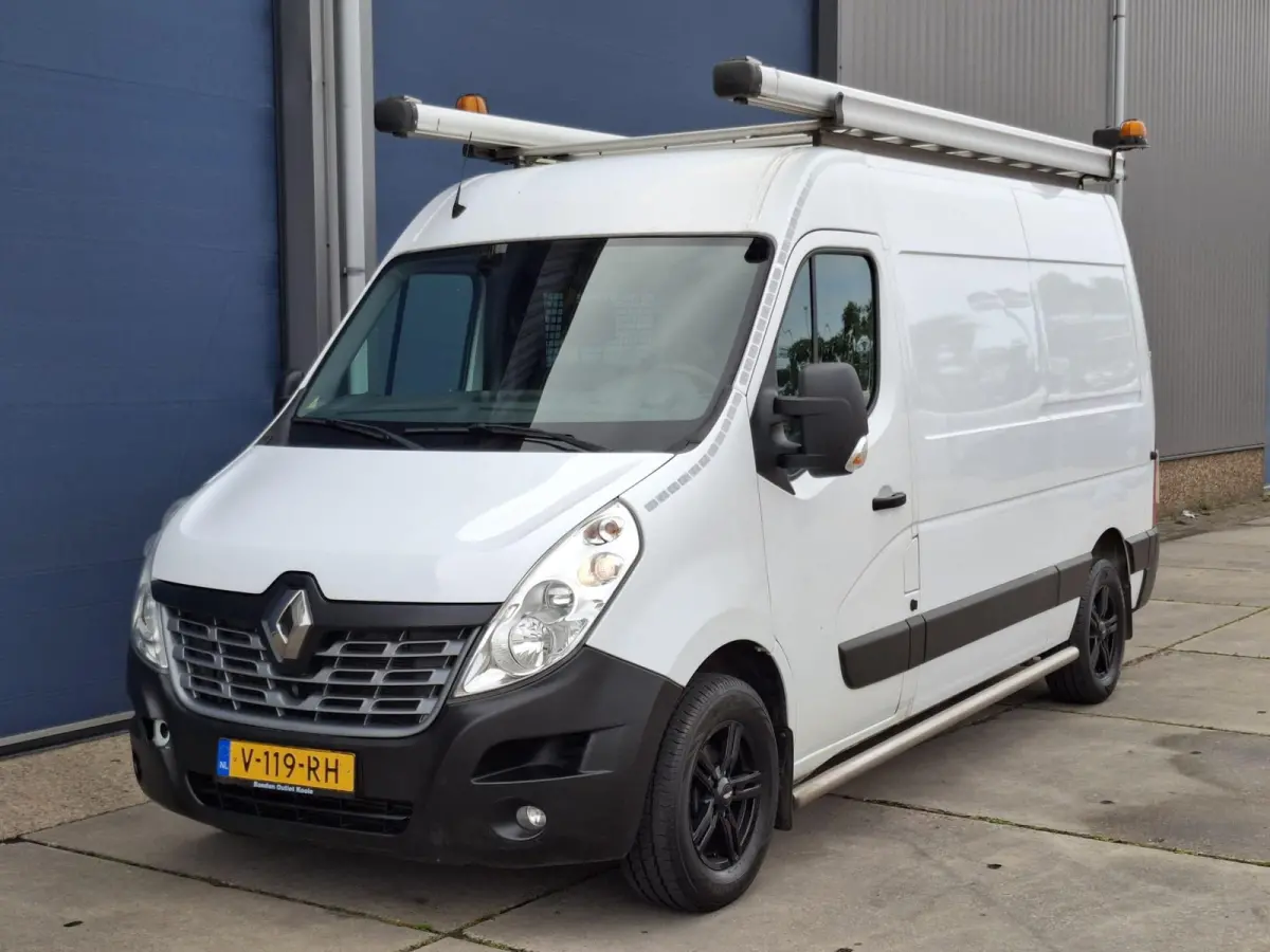 T35 2.3 dCi L2H2 AIRCO / CRUISE CONTROLE / IMPERIAL / TREKHAAK / EURO 6