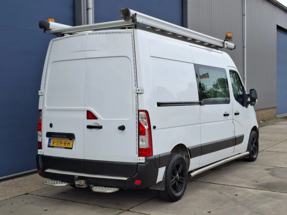 T35 2.3 dCi L2H2 AIRCO / CRUISE CONTROLE / IMPERIAL / TREKHAAK / EURO 6