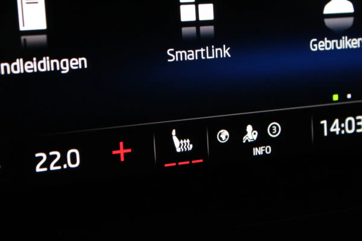 1.0 TSI Business > Camera/Trekhaak/Stoelverwarming...