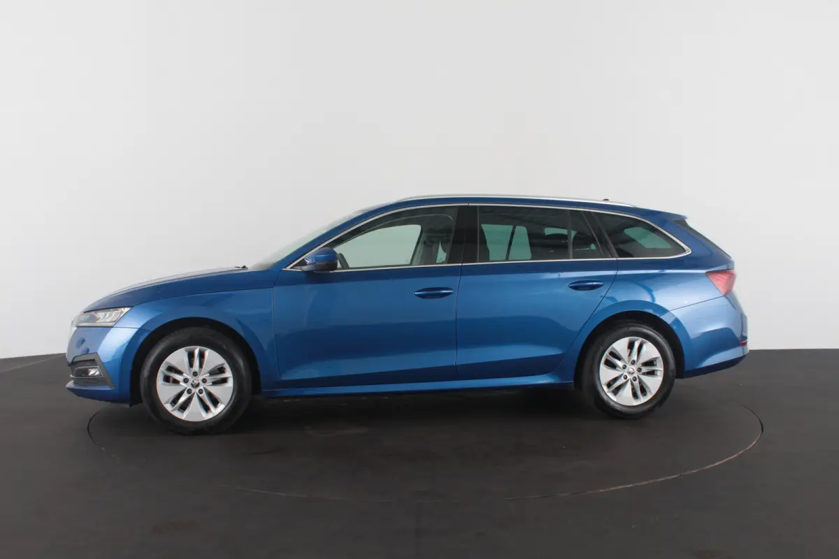 1.0 TSI Business > Camera/Trekhaak/Stoelverwarming...