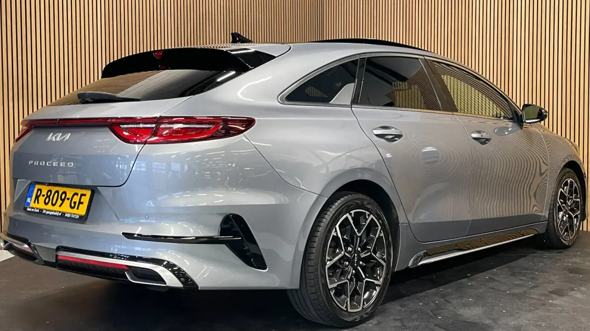 1.0 T-GDi GT-Line 120PK|DIGITAL COCKPIT|PANO|NAVI|CARPLAY|CAMERA|CLIMA+CRUISE|STOEL+STUURVERW|KEYLESS ENTRY+GO|NL|NAP|