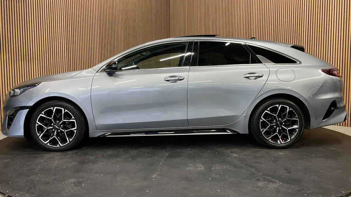 1.0 T-GDi GT-Line 120PK|DIGITAL COCKPIT|PANO|NAVI|CARPLAY|CAMERA|CLIMA+CRUISE|STOEL+STUURVERW|KEYLESS ENTRY+GO|NL|NAP|