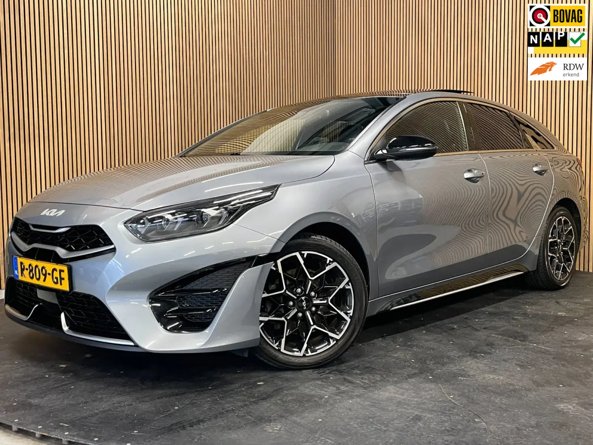 1.0 T-GDi GT-Line 120PK|DIGITAL COCKPIT|PANO|NAVI|CARPLAY|CAMERA|CLIMA+CRUISE|STOEL+STUURVERW|KEYLESS ENTRY+GO|NL|NAP|