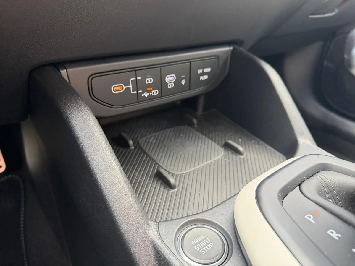 Sportswagon 1.0 T-GDi MHEV GT-Line Launch Edition Nieuw model | Schuifdak | Stoel + stuurverwarming | Climate control | ACC |