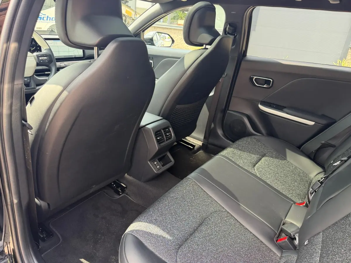 Sportswagon 1.0 T-GDi MHEV GT-Line Launch Edition Nieuw model | Schuifdak | Stoel + stuurverwarming | Climate control | ACC |