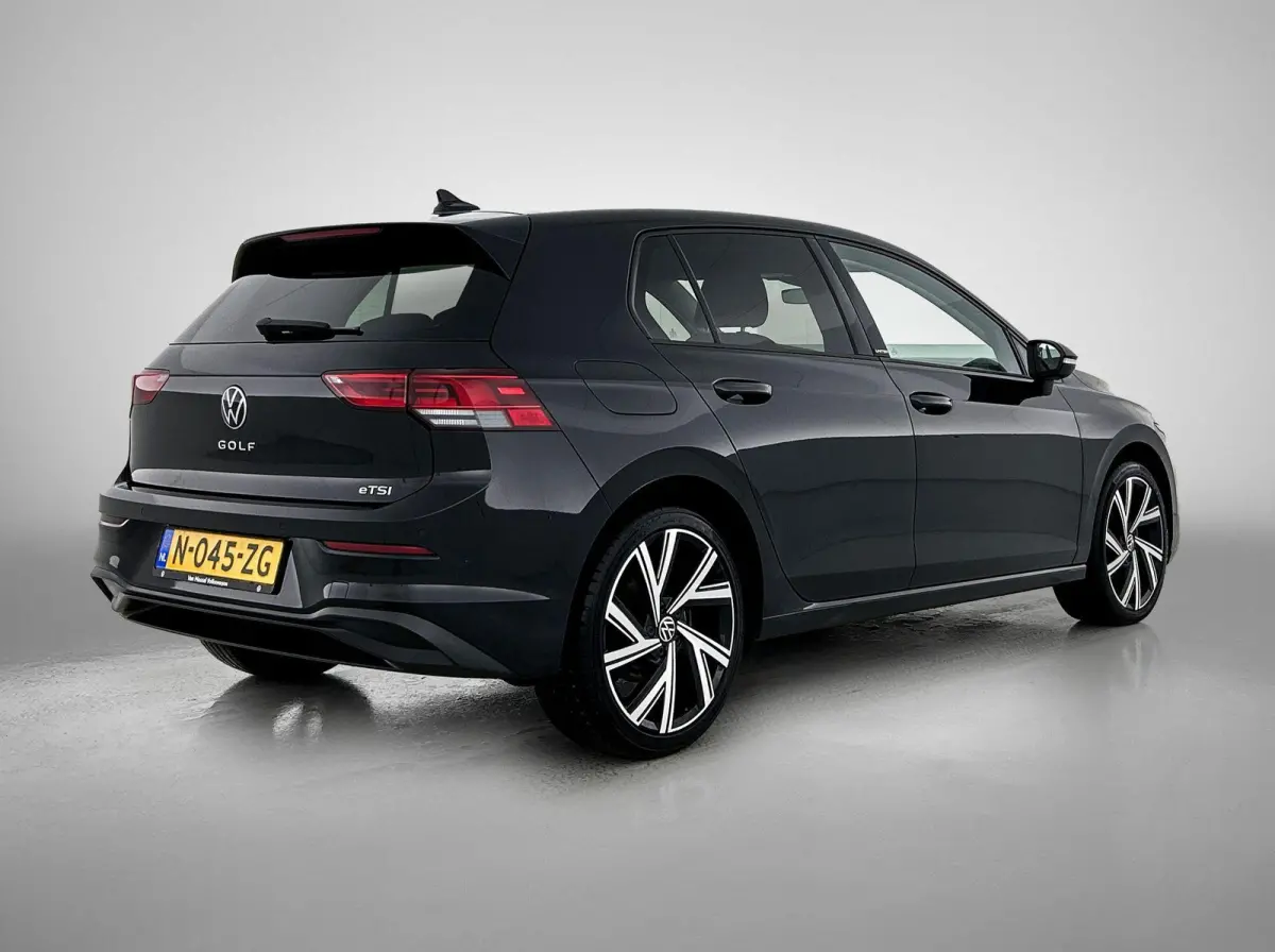 1.5 eTSI Business 150 PK | Automaat | Camera | Navigatie | Climate Control | Cruise Control Adaptief | Stoelverwarming |