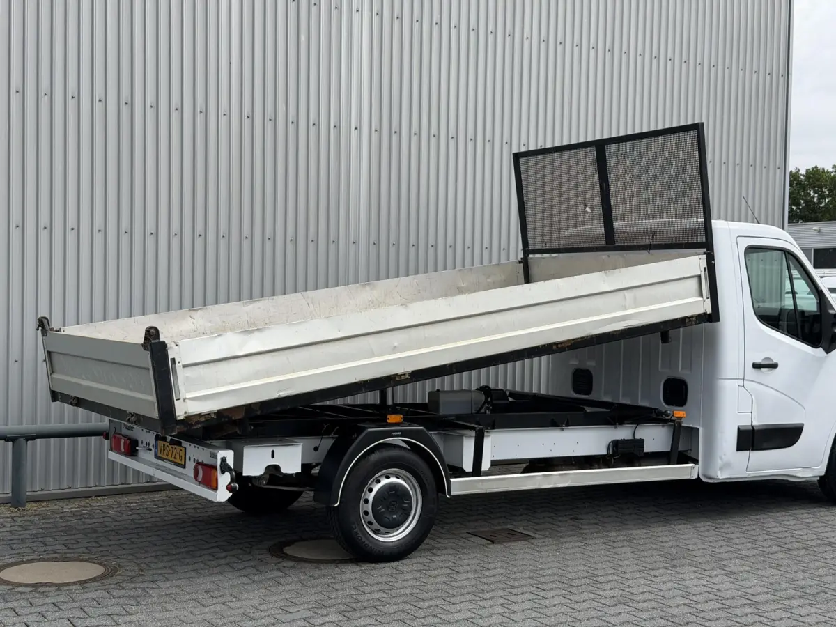 T35 2.3 L3*OPEN LAADBAK*KIPPER*CRUISE*A/C*TEL*3PER