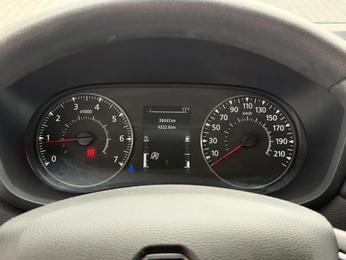 T35 2.3 L3*OPEN LAADBAK*KIPPER*CRUISE*A/C*TEL*3PER