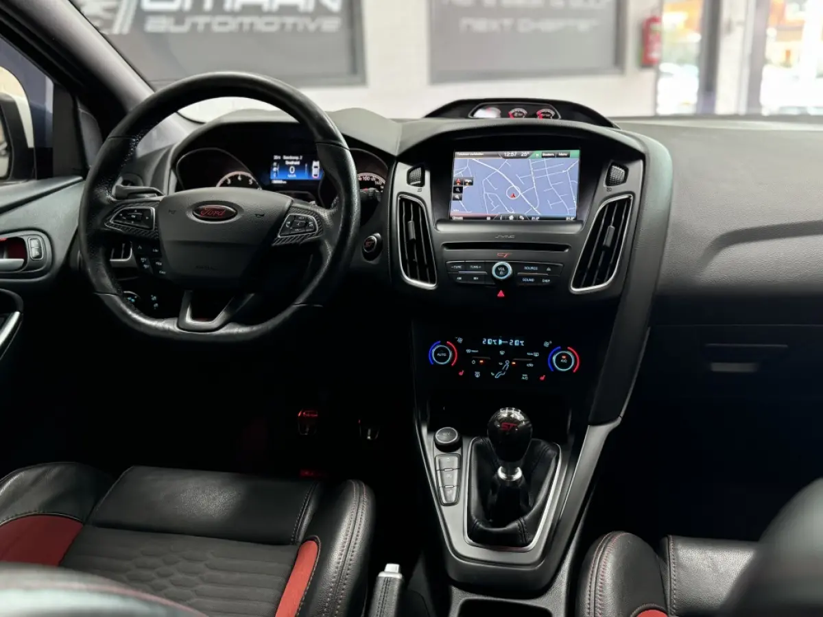 2.0 ST-2 250PK 2016 RECARO MAXTON