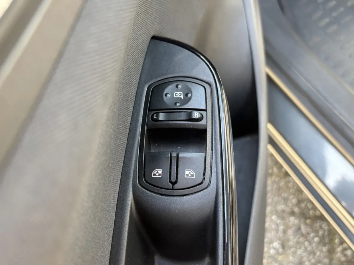 1.4 Color Edition Pano Carplay Lane Ecc
