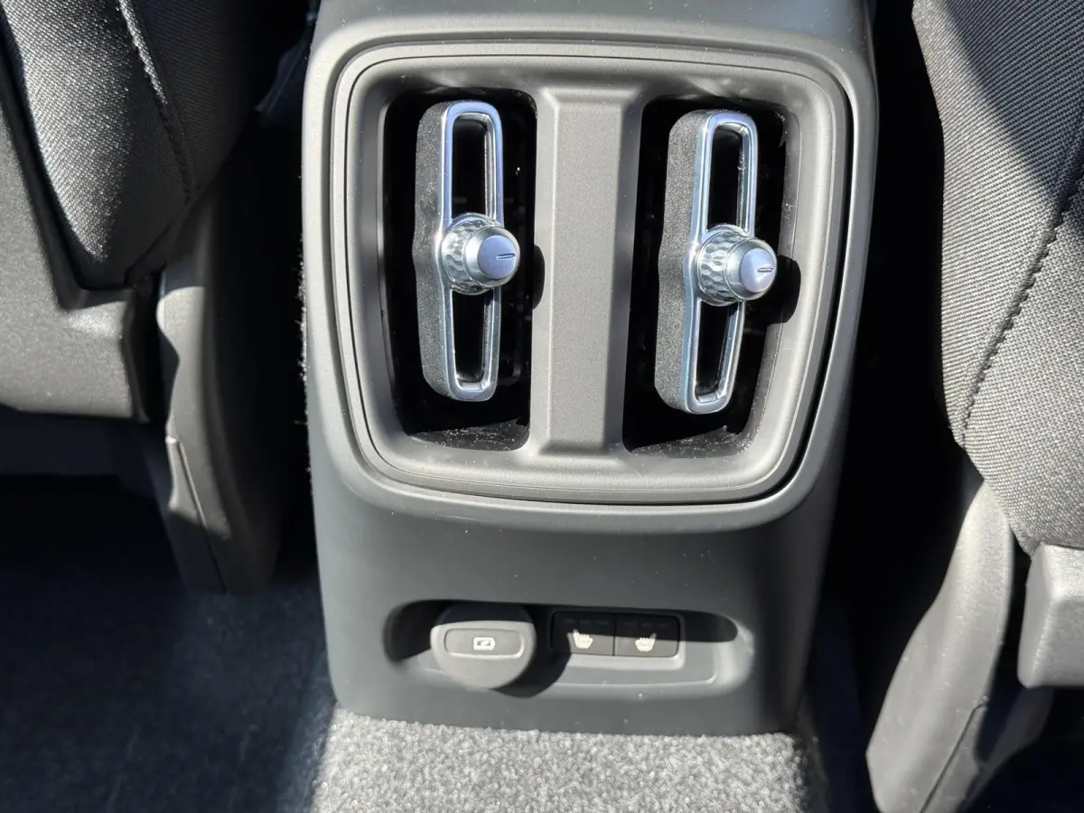 Single Motor Extended Range Plus Europa 82 kWh