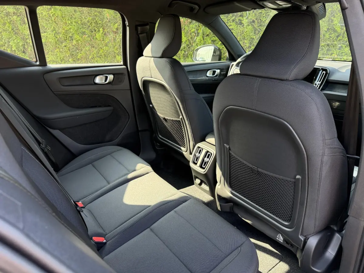 Single Motor Extended Range Plus Europa 82 kWh