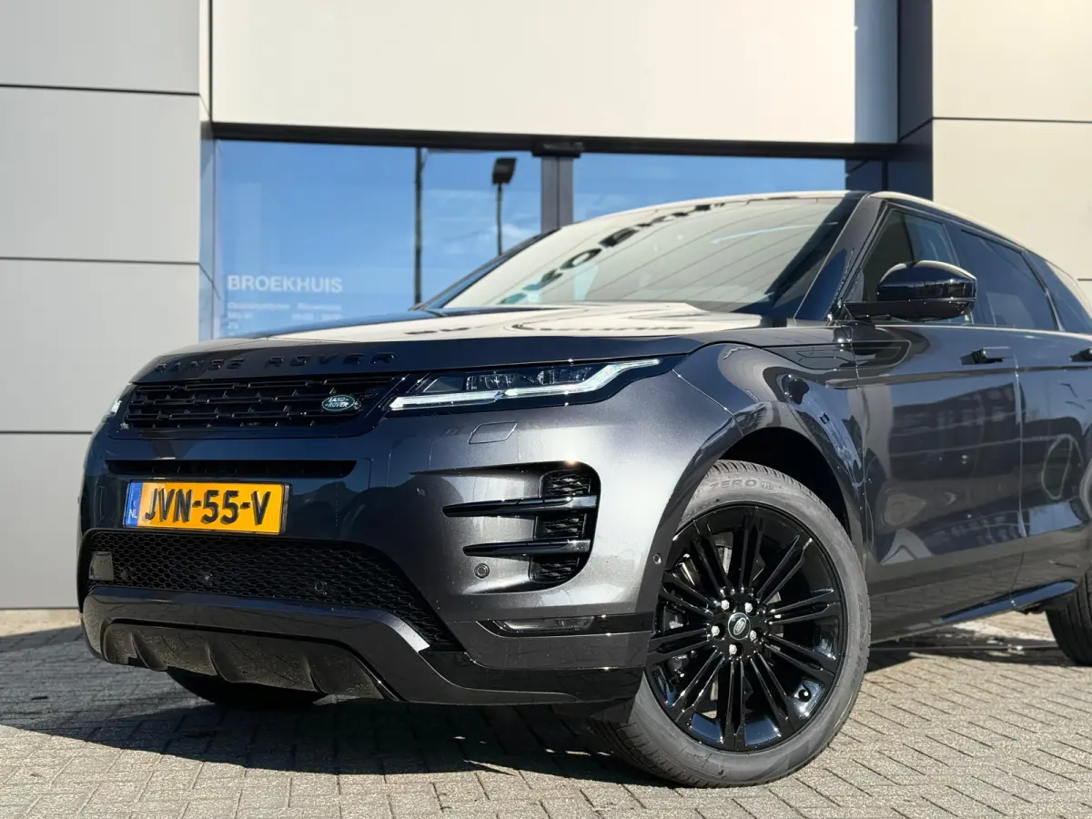 P270eAWD SE Dynamic | 20 Inch | 360gr Camera | Black Pack | Cold Climate | Pano | Meridian