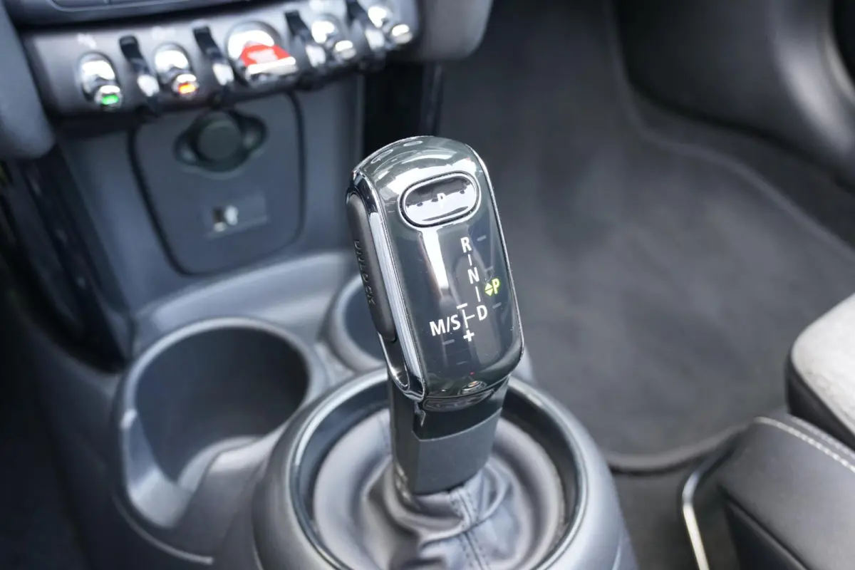 1.5 Sidewalk Edition JCW + CAMERA / APPLE CARPLAY / STOELVERWARMING