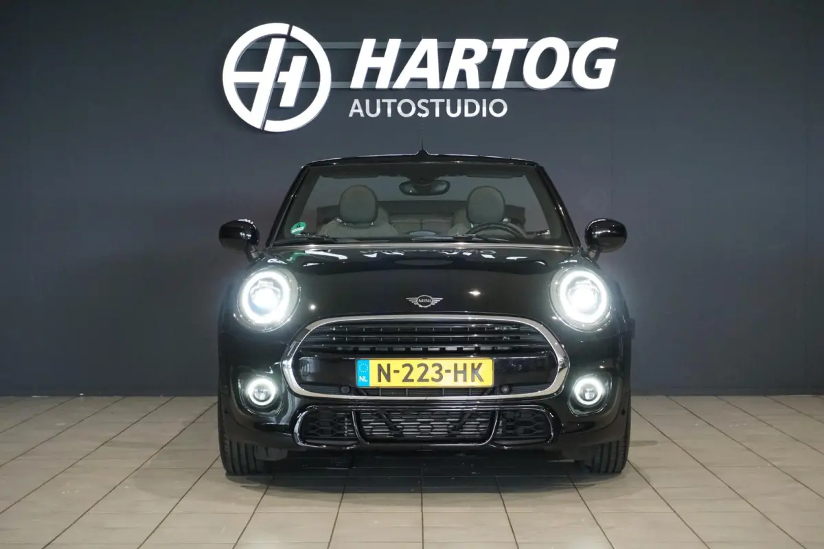 1.5 Sidewalk Edition JCW + CAMERA / APPLE CARPLAY / STOELVERWARMING