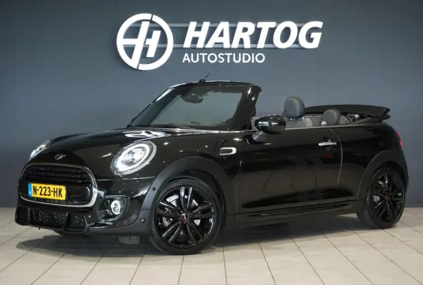 1.5 Sidewalk Edition JCW + CAMERA / APPLE CARPLAY / STOELVERWARMING