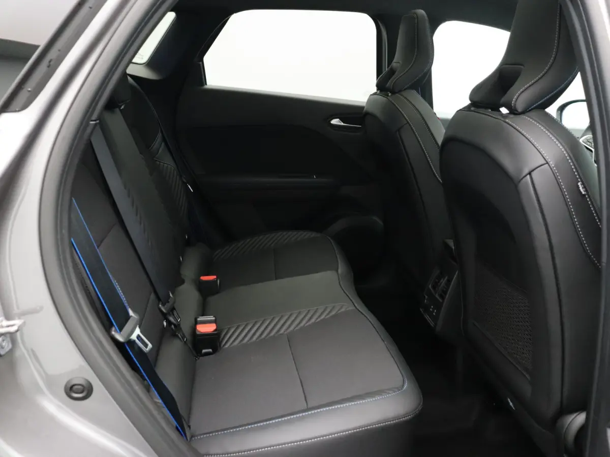 1.8 E-Tech full hybrid 160pk esprit Alpine | Harman kardon | SolarBay dak | Stuurverwarming | 5 jaar Garantie |