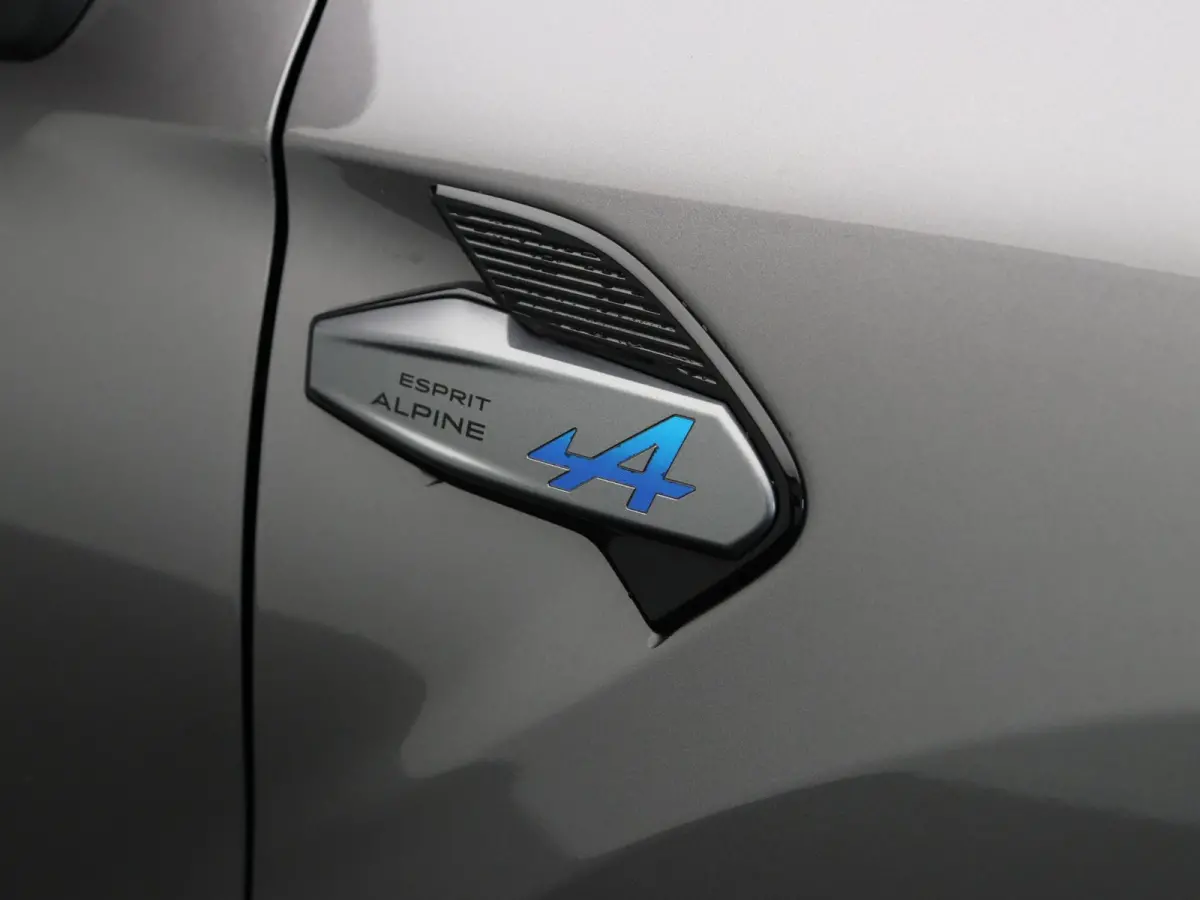 1.8 E-Tech full hybrid 160pk esprit Alpine | Harman kardon | SolarBay dak | Stuurverwarming | 5 jaar Garantie |