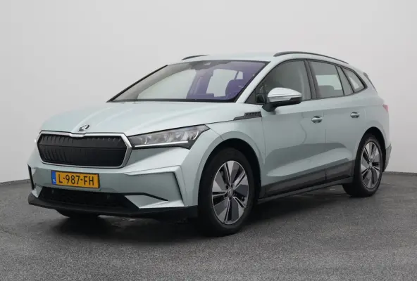 60 | CARPLAY | ADAPTIVE | STOEL- EN STUURVERW.