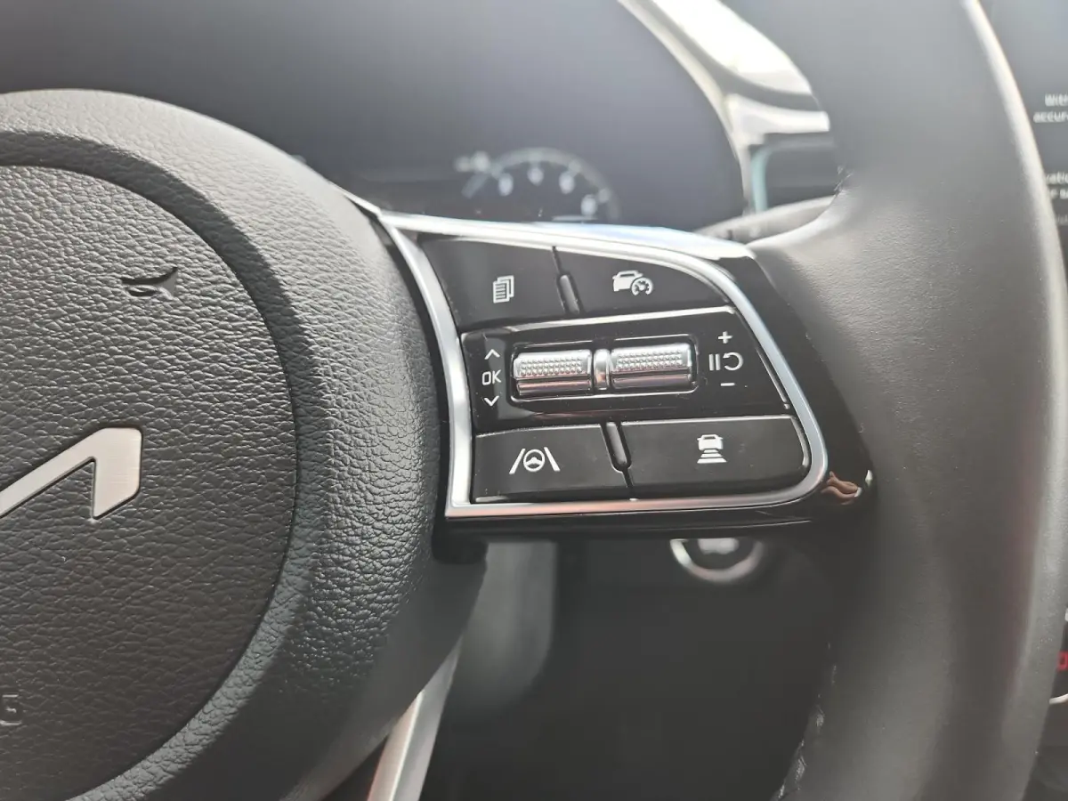 1.0 T-GDi MHEV Design Edition Stoel / Stuurverwarming | Adap Cruise | Camera | Privacy glass | Climate Control |